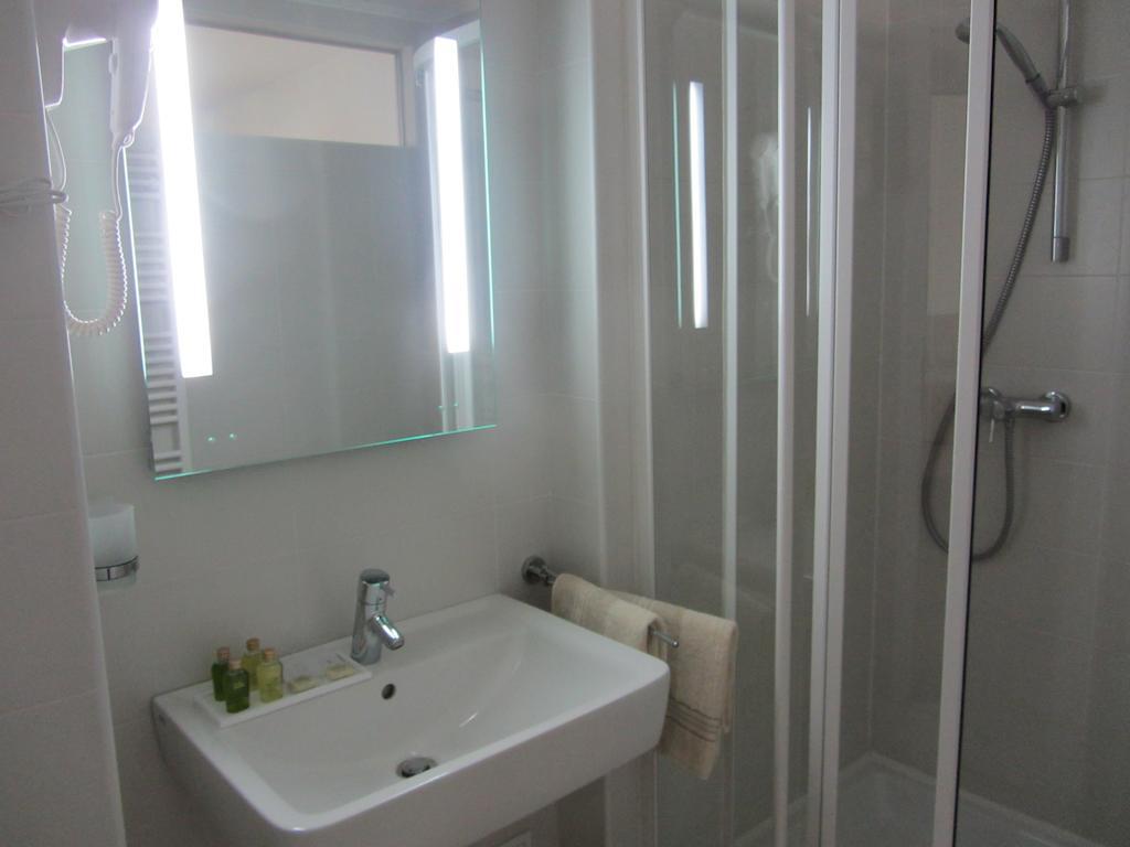 Villa Tollazzi Logatec Pokoj fotografie