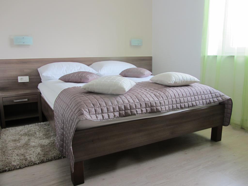 Villa Tollazzi Logatec Pokoj fotografie